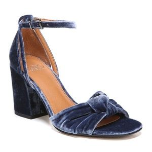 Sarto by Franco Sarto Velvet Edana Heel